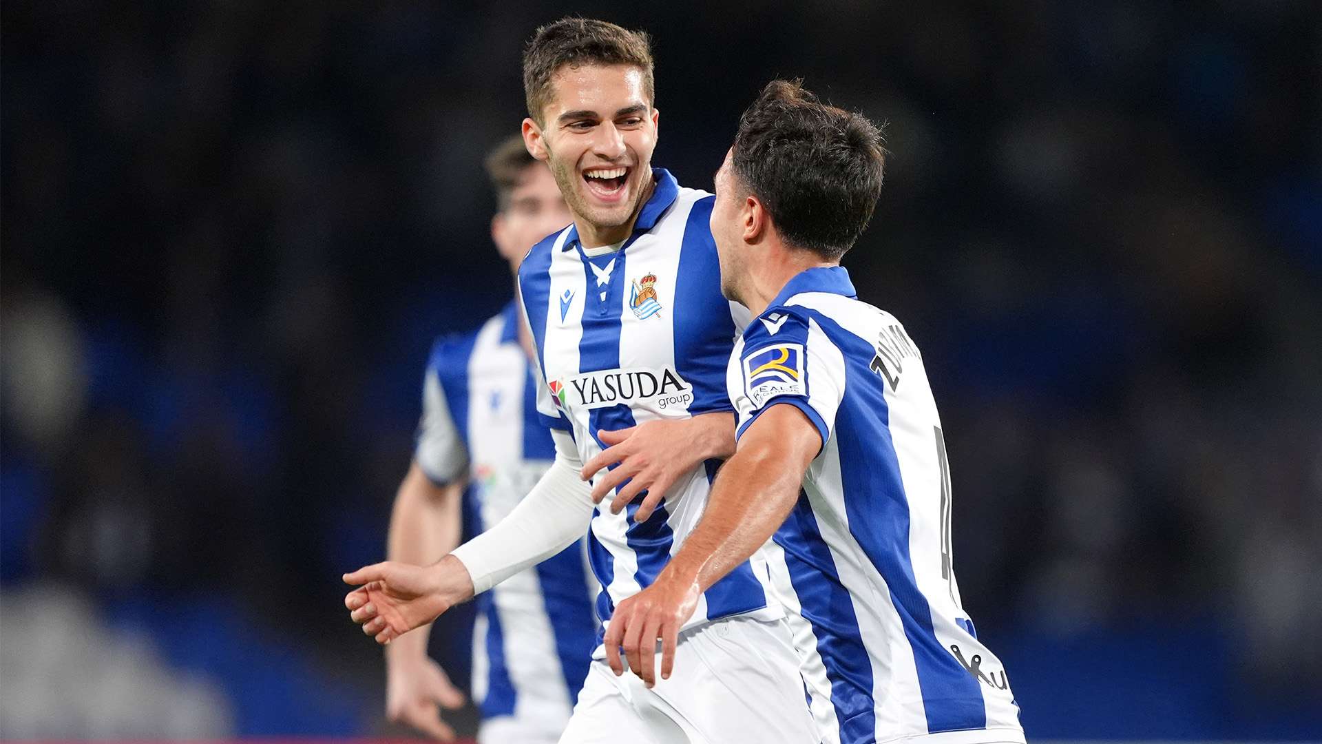 为广大球迷 为广大球迷